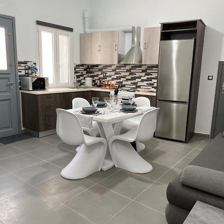 Thania'S House ,4 Minutes From The Center Of Hermoulis Ermoupoli Exterior foto