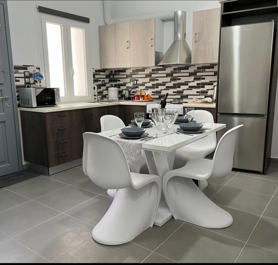 Thania'S House ,4 Minutes From The Center Of Hermoulis Ermoupoli Exterior foto
