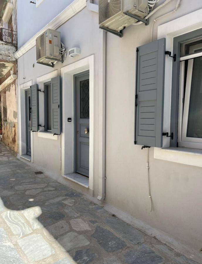 Thania'S House ,4 Minutes From The Center Of Hermoulis Ermoupoli Exterior foto